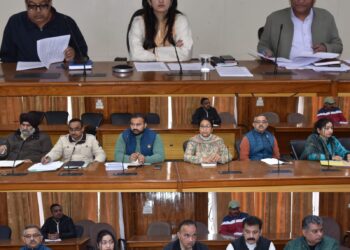 DC reviews status of conservation works, on ground impact of interventions in Udhampur District