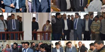 DDC Pulwama visits AIIMS Awantipora