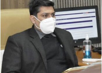 DDC Rajouri reviews progress of JPDCL Projects under Distt Capex, Status of mobile connectivity