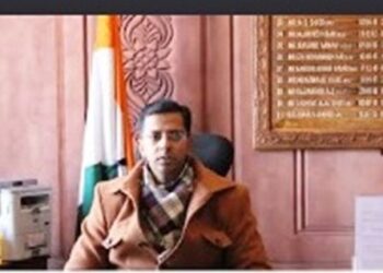 DDC Shopian reviews ongoing dev works in the Distt