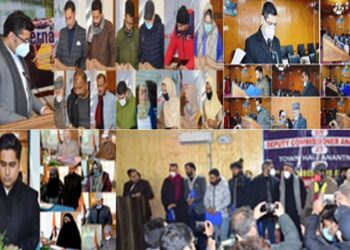 DDC members administered oath in Kashmir distts’
