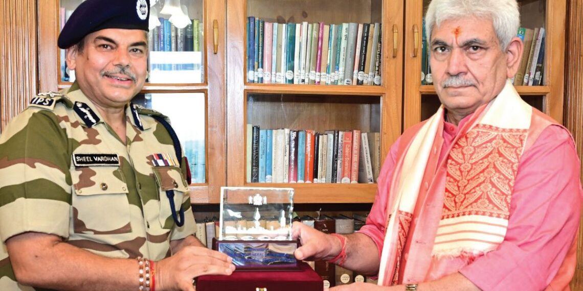 DG CISF calls on LG in Srinagar