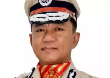 DG CRPF Visits South Kashmir, Reviews Operational Preparedness