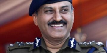 DG CRPF visits Srinagar, takes stock of security, ops preparedness