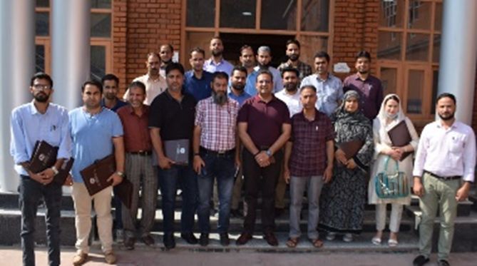 DG IMPARD presides over valedictory function of two training courses