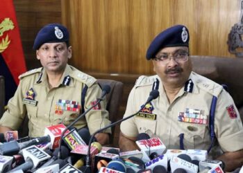 Former militants re-activated to carry out sticky bomb attacks: DGP