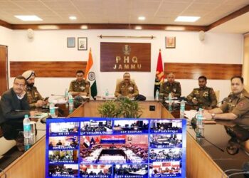 DGP attaches SDPO Nowgam for “professional misconduct”, Govt attaches ASP Ashiq Tak