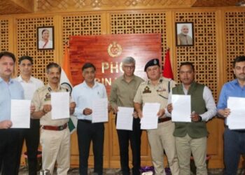 DGP Swain releases Urdu Compendium on 3 New Criminal Laws