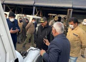 DGP visits Police Workshop PCR, Security workshop Sgr, reviews functioning