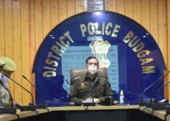 DIG CKR Srinagar visits Budgam; reviews security, law & order scenario