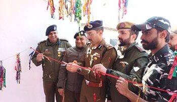 DIG SKR visits PD Awantipora; Inaugurates Recreation Hall, held Darbar with Jawans, inspects JIC