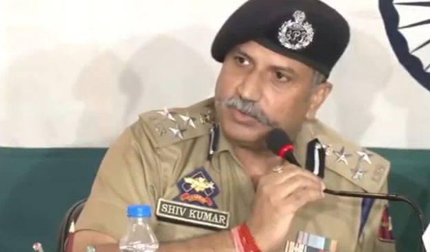 Go full throttle against gangsters, drug traffickers: DIG Sharma to officers