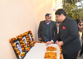 DIPR celebrates R- Day; pays homage to martyrs