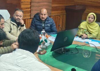 Dir Agriculture (K) reviews expenditure under HADP, Capex , CSS in Srinagar