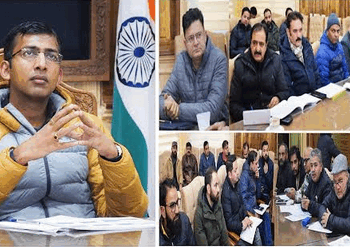 Div Com(K) reviews Progress of RDSS and PM Surya Ghar Muft Bijli Yojana   