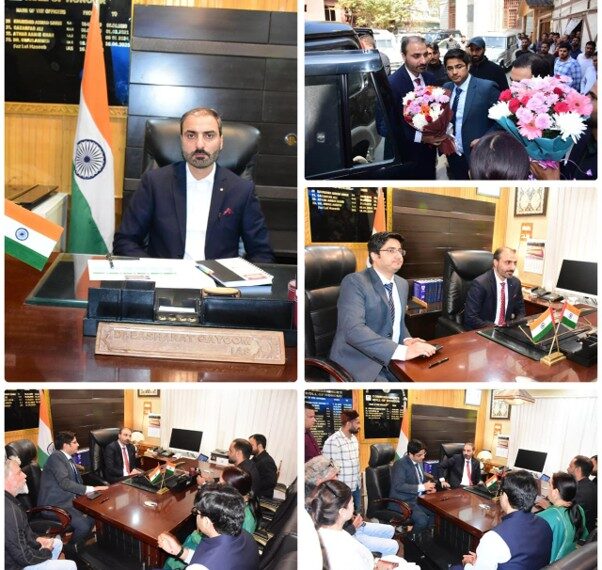 Dr. Basharat Qayoom, assumes Charge as Commissioner SMC, CEO SSCL