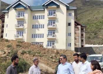 Dr Karwani inspects construction work in Transit Accommodations for PM Package Employees