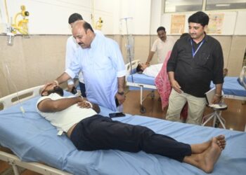 Dy CM inspects SDH Akhnoor, emphasises quality healthcare services
