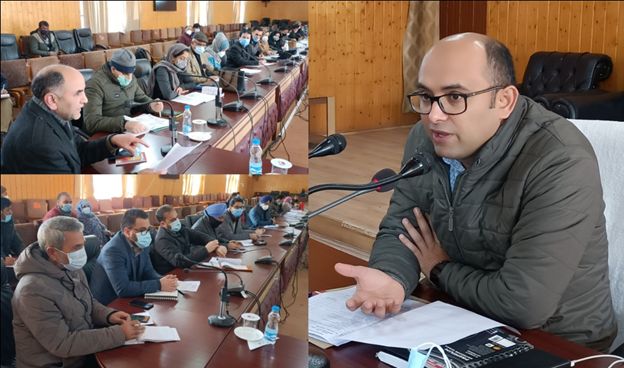 DC Baramulla reviews progress of distt under ADP