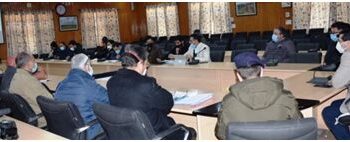 Don’t allow Agricultural land fragmentation: DC Budgam to officers