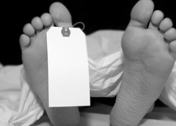 Youth found dead under mysterious circumstances in his shop in Kulgam