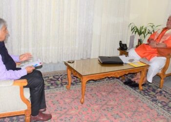 Delegation of LJK Economic Growth & Dev Dialogue calls on LG in Jammu