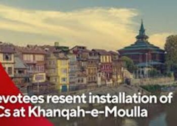 Devotees, locals oppose AC installation at Khanqah-e-Moula