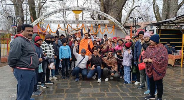 Maha Shivratri Celebrated with Great Devotion at Kheer Bhawani Temple