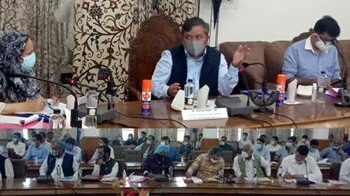 Dheeraj discusses Action Plan for Yr 2021-22 under Capex Budget for ULBs Kashmir
