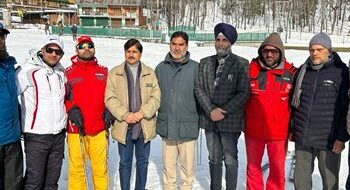 Dir YSS takes stock of arrangements made for on-going Skiing camp at Yousmarg