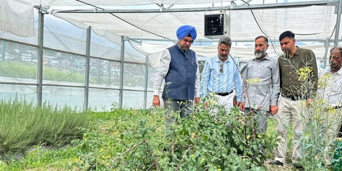 Dir Agri Jammu evaluates ground impact of intervention schemes in Doda District