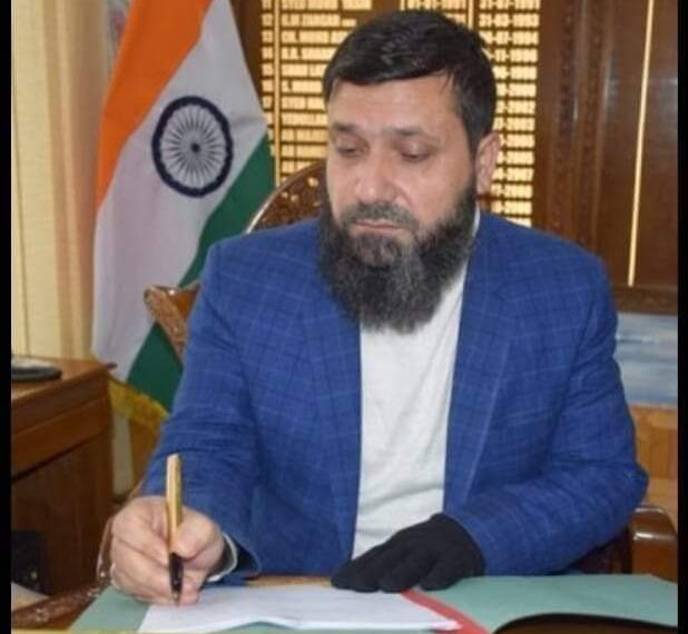 Dir RDD inaugurates “Vehj Moaj Public Park” at Vehil Shopian, Reviews RDD sector achievements