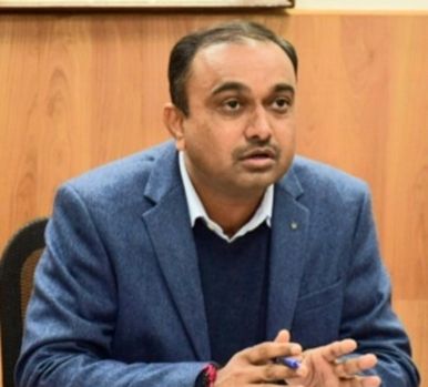 Div Com-(J) reviews progress on Dev works executed in Bahu Fort area ...