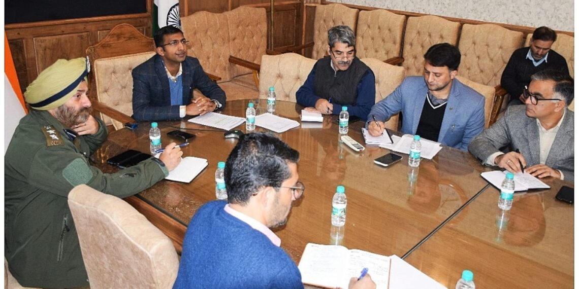 Div Com-(K) reviews arrangements for Nagar Kirtan in Srinagar
