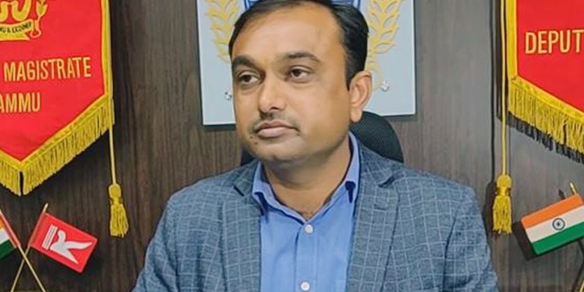 Div Com-(J) reviews post-flood restoration, relief measures