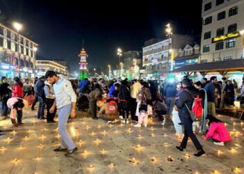Diwali celebrated at Srinagar’s Clock Tower