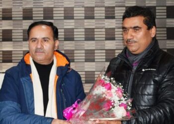 Dr Itoo assumes charge as Dir Tourism(K), bats vigorous promotion of Kashmir tourism