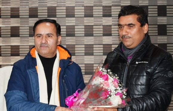 Dr Itoo assumes charge as Dir Tourism(K), bats vigorous promotion of Kashmir tourism