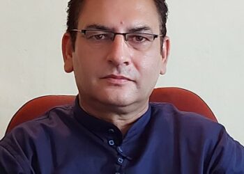 Dr Javaid Rahi gets charge of Secy Kala Kendra Society
