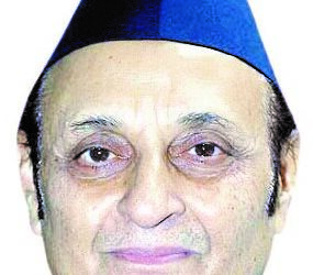 PM’s meeting with JK leaders ‘positive’ step; Centre must restore statehood before assembly polls: Karan Singh