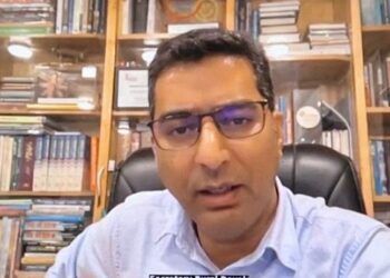 Secy RDD reviews first quarter progress of departmental schemes in Jammu Distts