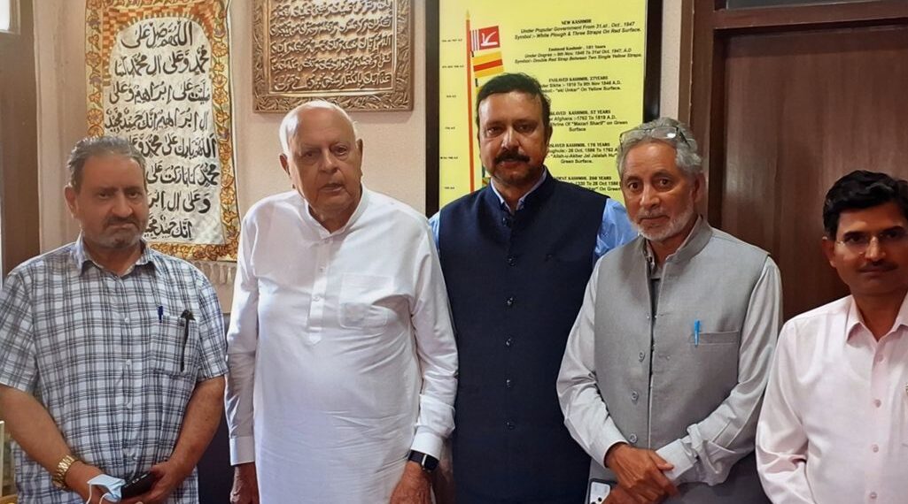 Strive to combat social evils: Dr. Farooq tells party functionaries, public delegations at party hqrs Nawa-e-Subha