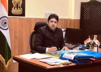 Secy PDMD reviews preparedness of JKERA on projects under ADB, JICA funding