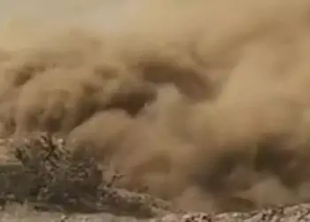 Dust Pollution irks Srinagar residents, People Suffer