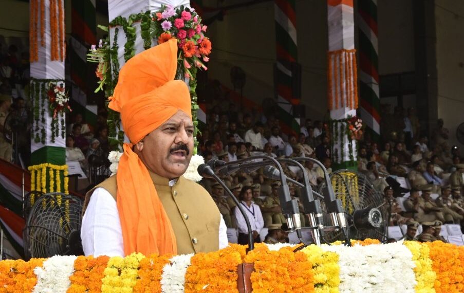 Dy CM unfurls tricolour on I-Day at MA Stadium Jammu