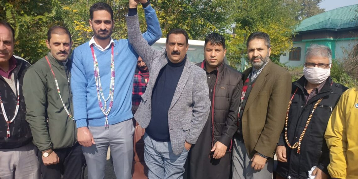 J&K Handicraft Employees Union Joins EJCC, expresses full faith in the leadership of Aijaz Khan