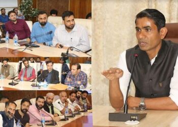 Expenditure Observer briefs candidates, representatives of Political Parties regarding maintenance of Expenditure Registers