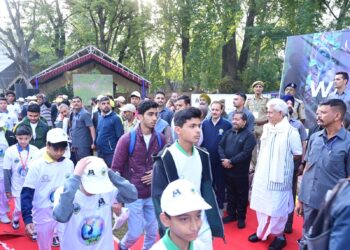 LG Sinha Flags Off Walkathon ‘Walk For Wildlife’, As Part Of Wildlife Week 2023
