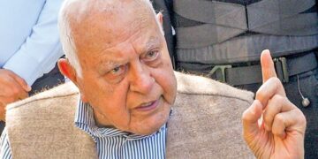 ‘Drinkers will find a way’: Farooq Abdullah questions liquor ban push