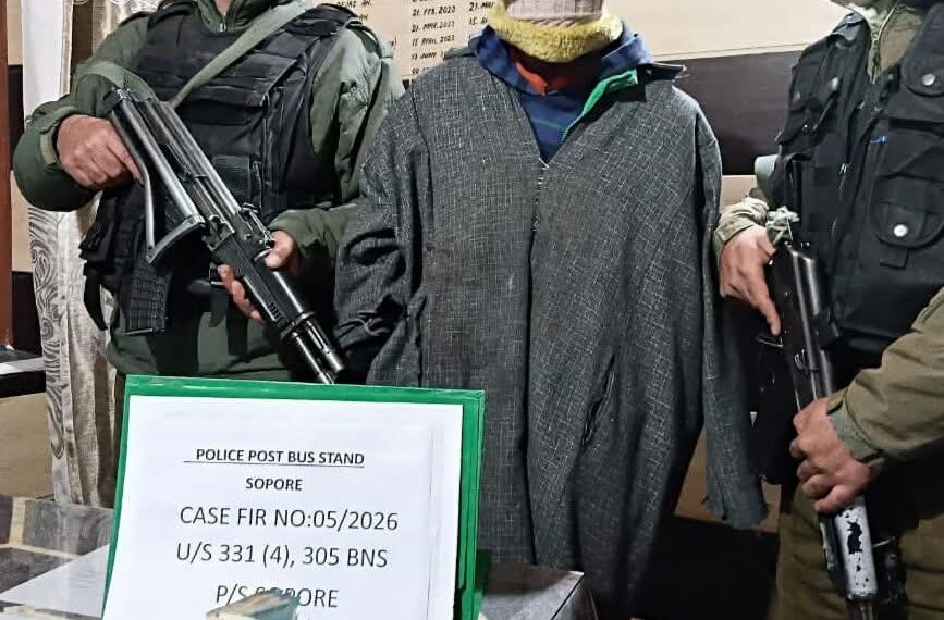Sopore Police Arrest Accused in Bakery Shop Theft Case; Stolen Cash Recovered.